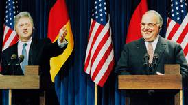 Una reunificación alemana a marcha forzada, la proeza del excanciller Helmut Kohl