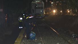 Peatón fallece atropellado por el tren en Alajuela