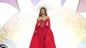 Beyoncé criticada por regresar a los escenarios en Dubái