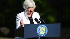 Secretaria del Tesoro asegura que Estados Unidos enfrenta ‘un riesgo’ de recesión