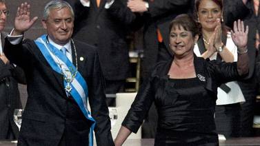 Nuevo presidente de Guatemala llama a la reconciliación nacional