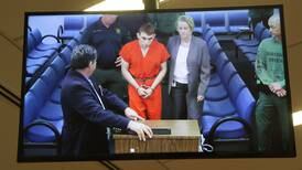 FBI admite que recibió alerta sobre autor de matanza en Florida, pero falló en investigarla