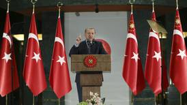 Washington emite orden de arresto contra 12 escoltas del presidente de Turquía 