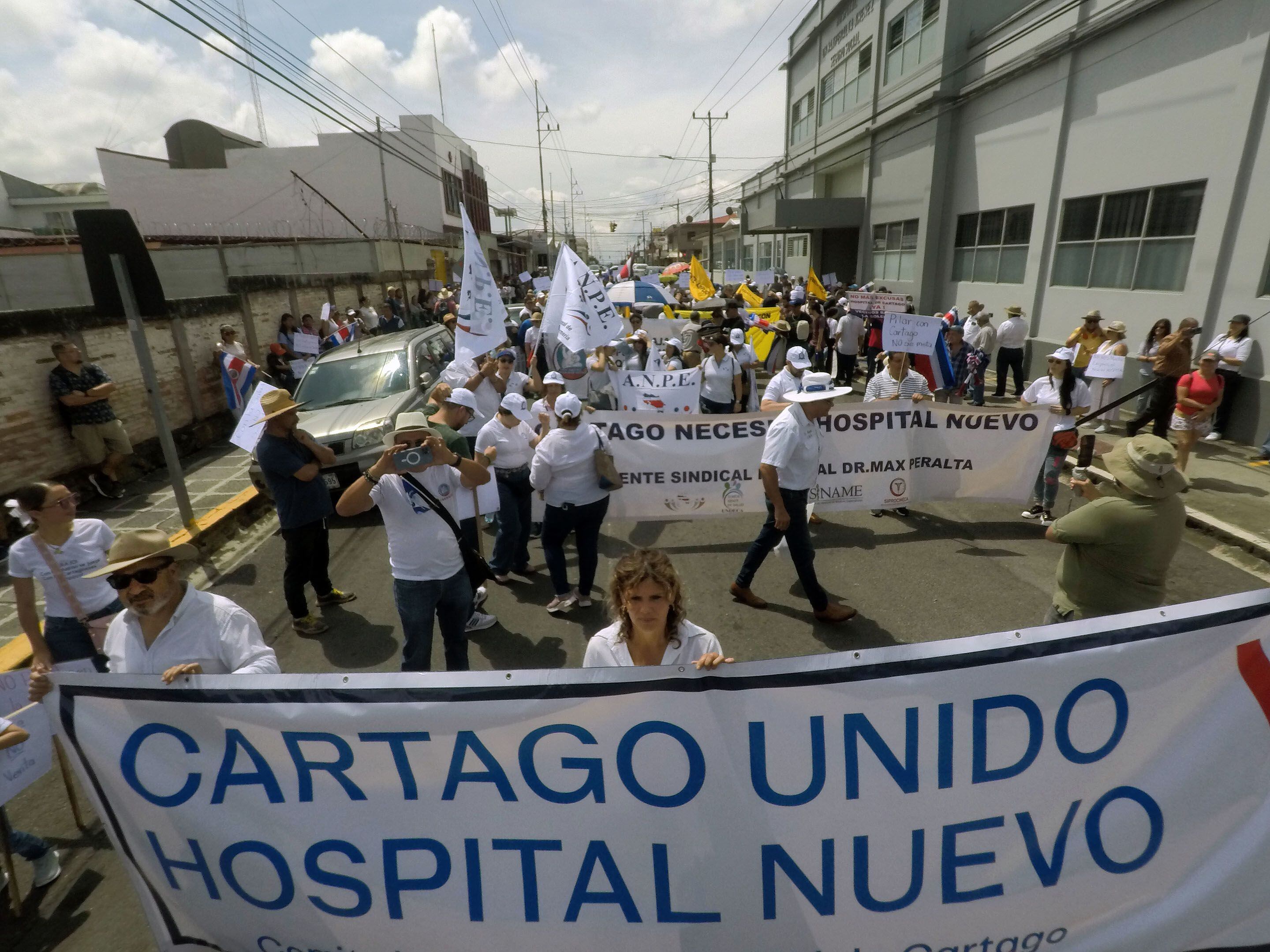 El 10 de junio del año pasado, las calles centrales de Cartago fueron el escenario de una manifestación en la que los cartagineses pidieron la construcción de un hospital que sustituya al actual Max Peralta.