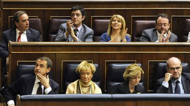 Gobierno español está apurado ante la crisis