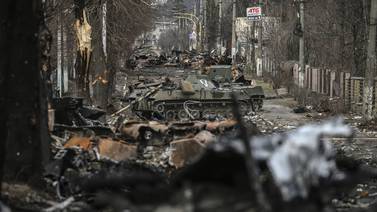 Bombas rusas ‘machacan’ este de Ucrania en plena ofensiva en Donbás