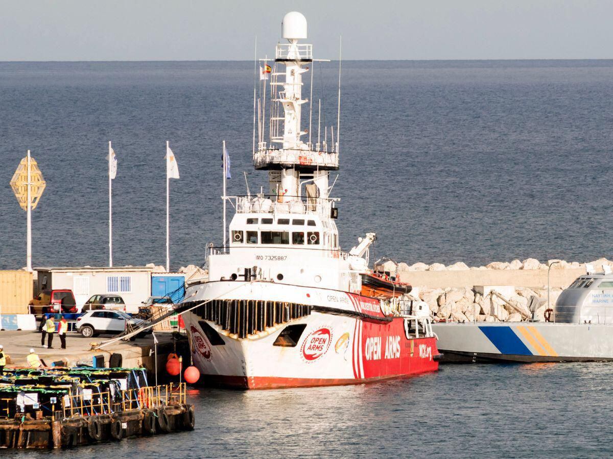 Primer barco cargado con víveres se dirige a Gaza desde Chipre