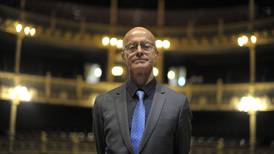Fred Herrera renuncia a la dirección del Teatro Nacional