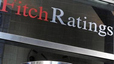 Fitch mantiene calificación de Estados Unidos en vigilancia negativa pese a acuerdo de límite de deuda