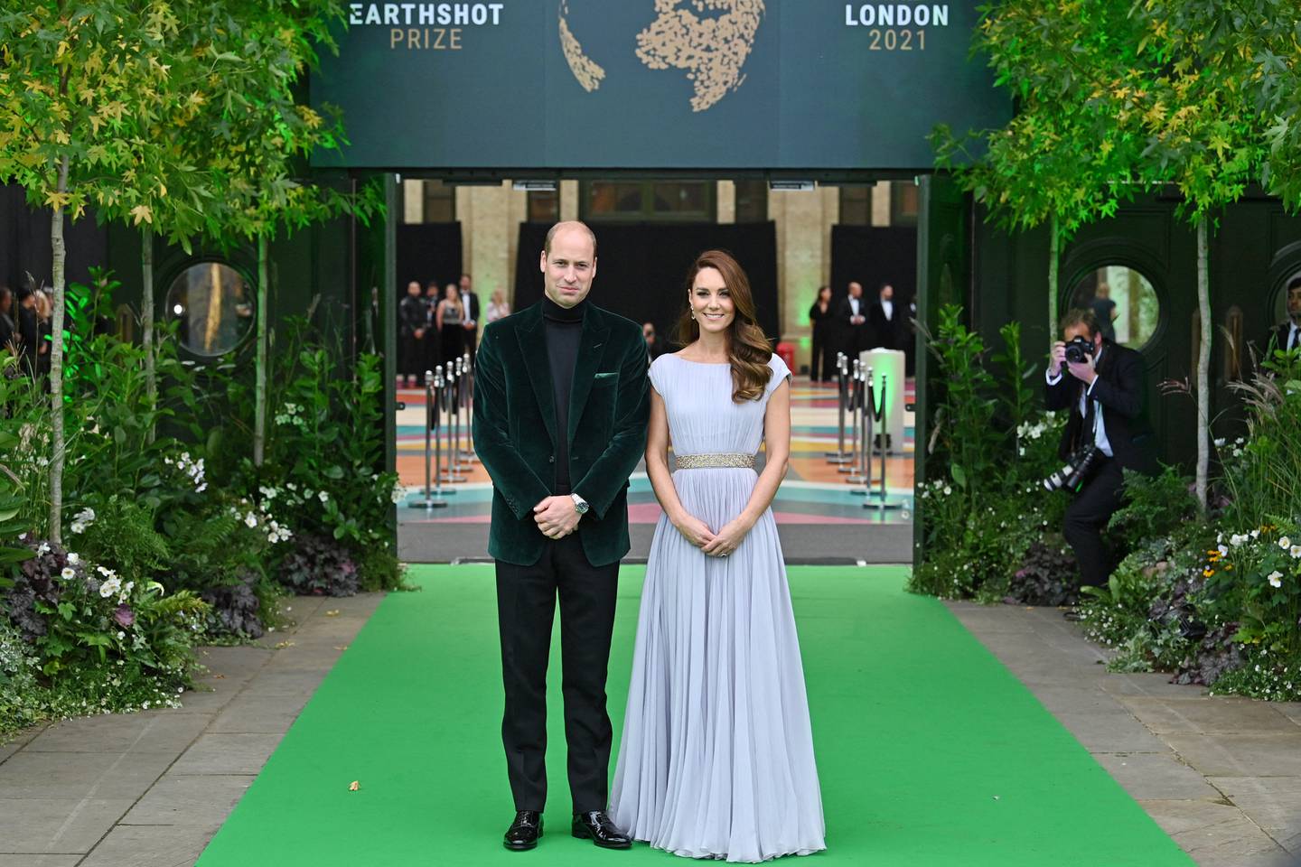 El duque y la duquesa de Cambridge en la ceremonia de premiación del galardón Earthshot. Foto: AFP