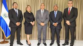 EE. UU. sanciona a los cinco magistrados de El Salvador que abrieron la puerta de la reelección a Bukele