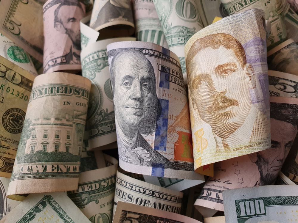 El Banco Central de Costa Rica mantiene activa su compra de dólares para alimentar el saldo de reservas monetarias internacionales. Archivo: