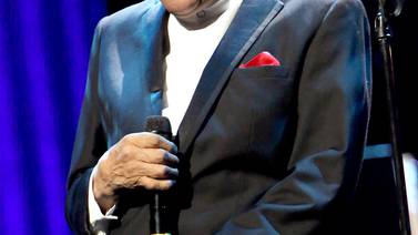 Muere Al Jarreau, legendario cantante de “jazz”