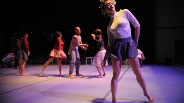 Compañía Nacional de Danza encuentra la textura de la melancolía en ‘Taciturno’