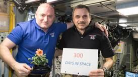 Astronauta Scott Kelly, un año en el espacio compartiendo la belleza de la Tierra en redes sociales