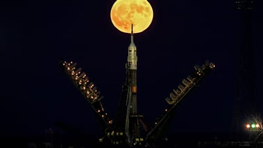 Rusia cooperará con Estados Unidos en construcción de nueva estación espacial lunar