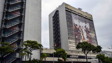 PDVSA: el pilar de la economía venezolana se desplomó en 20 años de chavismo
