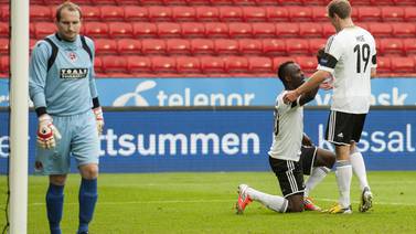  Rosenborg de Christian Gamboa avanzó a segunda ronda clasificatoria de la Liga Europa