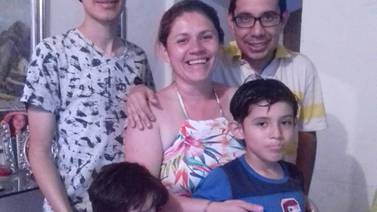 Tica en Venezuela: ‘Son muchos los que atendemos en la iglesia con hambre, con deseos de suicidarse’