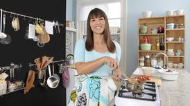 ‘Rachel Khoo’s Kitchen Notebook: Cosmopolitan Cook’ recorre el mundo a pura cuchara