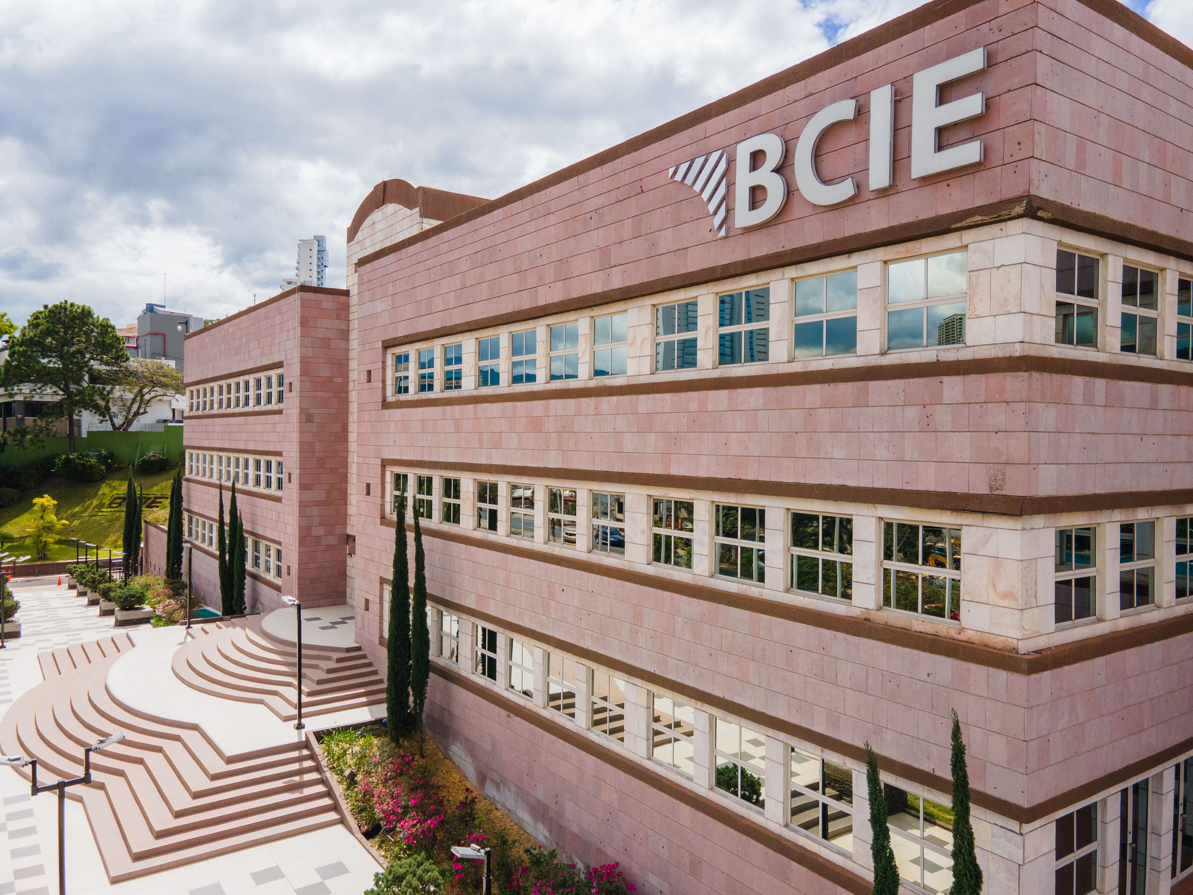 El próximo presidente ejecutivo del BCIE deberá residir en la ciudad de Tegucigalpa, Honduras; donde se ubica la  sede de la institución. Fotografía: