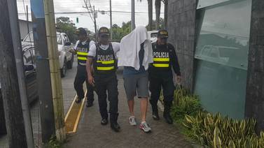 Futbolista Román Arrieta cumplirá siete años de cárcel luego de aceptar delito de narcotráfico