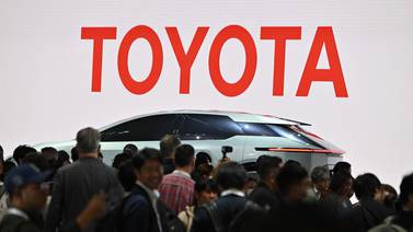 Toyota invertirá $2.200 millones para fabricar autos híbridos en Brasil