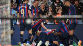 Barcelona reacciona en el epílogo y continúa su camino al título