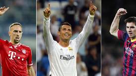  Lionel Messi, Franck Ribery y Cristiano Ronaldo le apuntan a un balón de oro discutido 