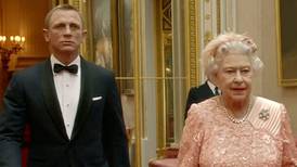 Reina Isabel II: De los Sex Pistols a los Simpsons, la monarca en la cultura pop