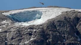 Siete muertos y al menos 19 desaparecidos por derrumbe de glaciar en Italia