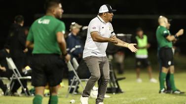 Mínor Díaz ansía que llegue el VAR al fútbol de Costa Rica