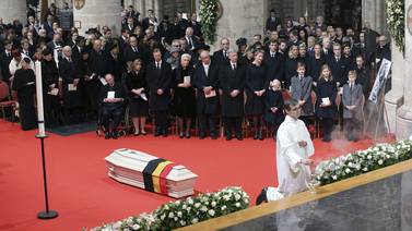 Fabiola, reina de Bélgica, recibe su último homenaje