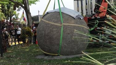 UCR traslada la esfera precolombina más grande de San José a un lugar más visible