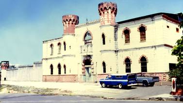 Edificio de la antigua Penitenciaría Central invita a reconstruir su historia