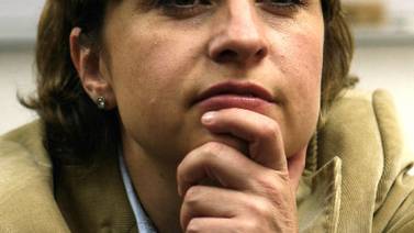 Gobierno mexicano habría condicionado frecuencia radial a despido de la periodista Carmen Aristegui