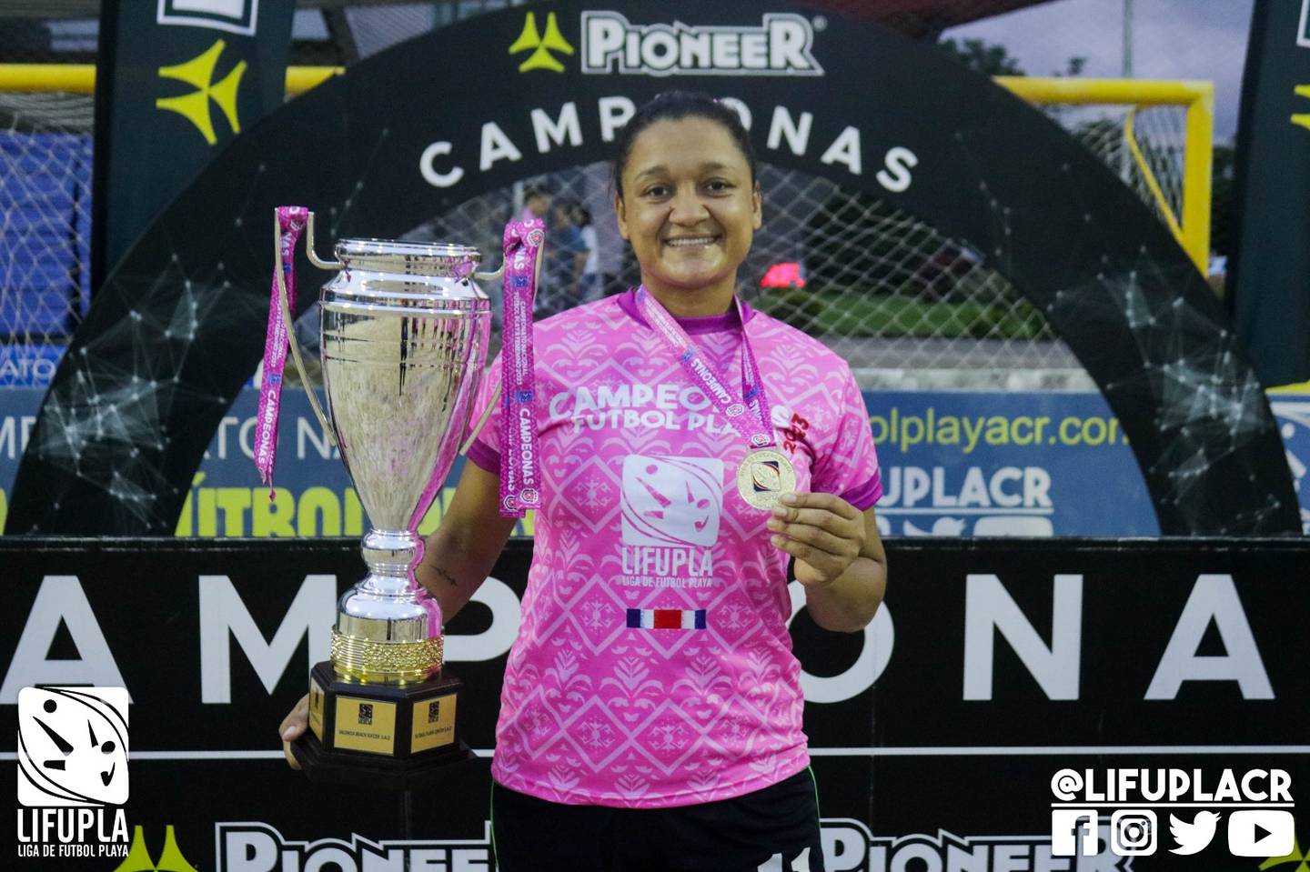 Haidee Grijalba tiene 29 años y desde hace cuatro años practica el fútbol playa. La jugadora ganó el título nacional con Las Costeñas.