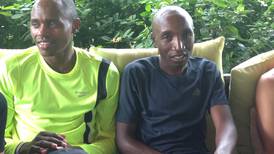 Dos kenianos comparten un solo objetivo: ganar la Maratón de Tamarindo