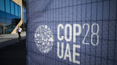 COP28 inició con llamado a promover salida de la era fósil