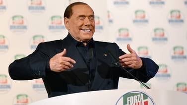Ex primer ministro Berlusconi absuelto en juicio por soborno de testigos en Italia