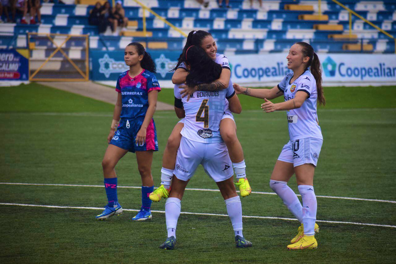 Herediano sumó los tres puntos en su visita a Pérez Zeledón, en el fútbol femenino.