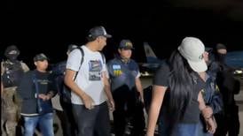 Familiares del prófugo capo del narco “Fito” llegan a Ecuador deportados de Argentina