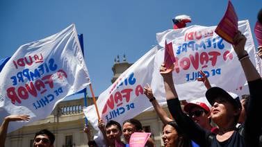 Chile elige en las urnas entre la Constitución de Pinochet o una aún más conservadora