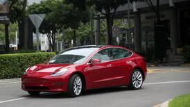 Tesla 3 es el primer auto eléctrico en encabezar el mercado en Europa