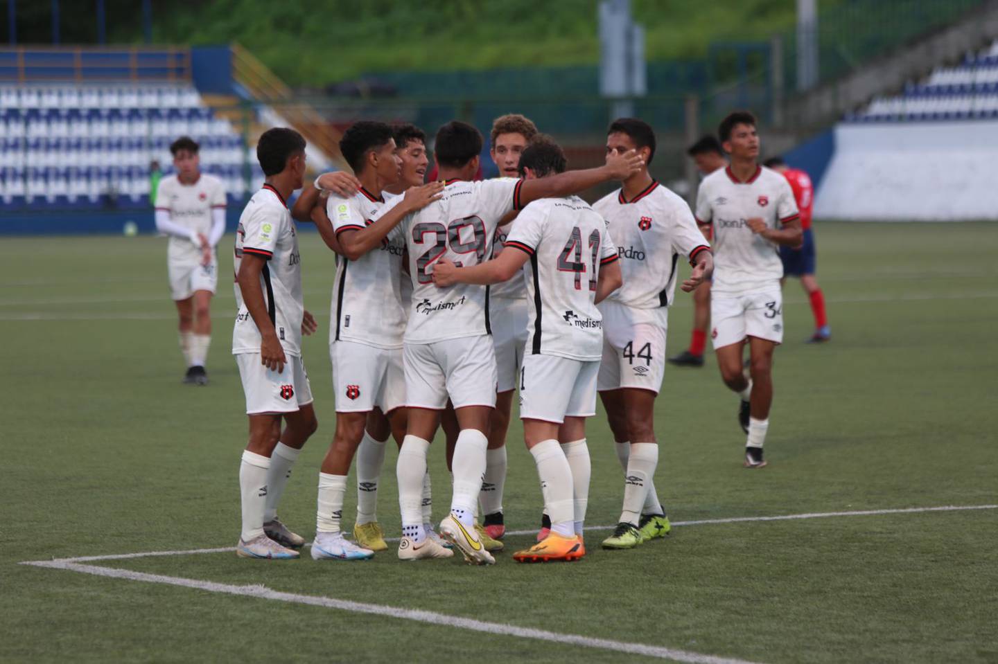 Liga Deportiva Alajuelense goleó a Xelajú en el Torneo Uncaf que se disputa en Nicaragua.