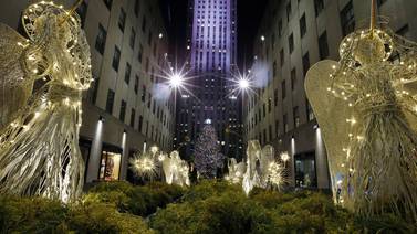 Mariah Carey y Cyndi Lauper brillaron en el encendido del árbol navideño del Rockefeller Center