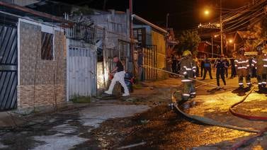 Guarda sospechoso de causar incendio en el que murió joven en Heredia se entrega a la Policía