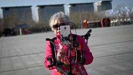 “Vive mi vida”: la adicción de ancianos chinos por retransmitir su vida por Internet