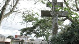 La Cruz de Caravaca: el símbolo de exclusión de la colonia española en Cartago