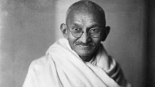 El líder indio Mahatma Gandhi fue asesinado el 30 de enero de 1948.  Su vida y legado serán narrados en una nueva serie para televisión.